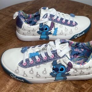 Disney LILO & Stitch low top lace up sneaker women size 10